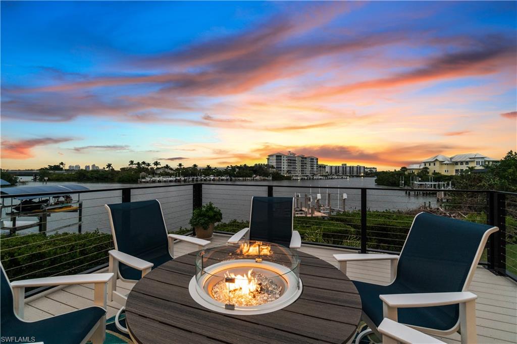 SOUTHPORT ON THE BAY - Residential