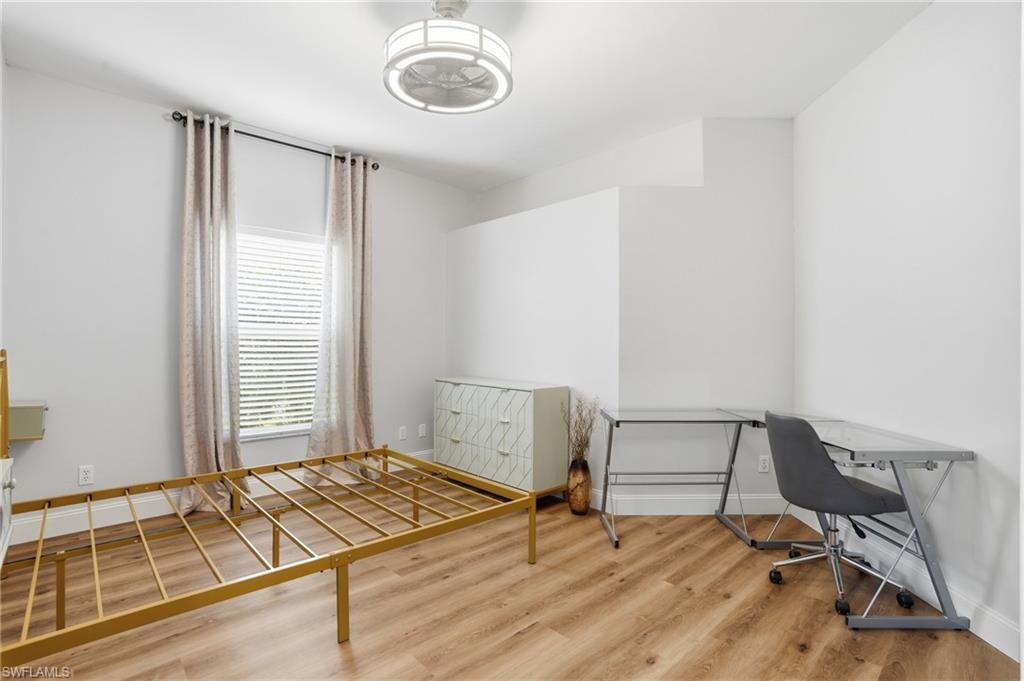 BERKSHIRE LAKES - Residential Lease