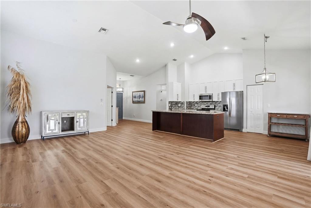 BERKSHIRE LAKES - Residential Lease