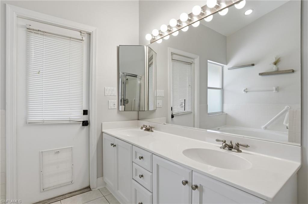 BERKSHIRE LAKES - Residential Lease