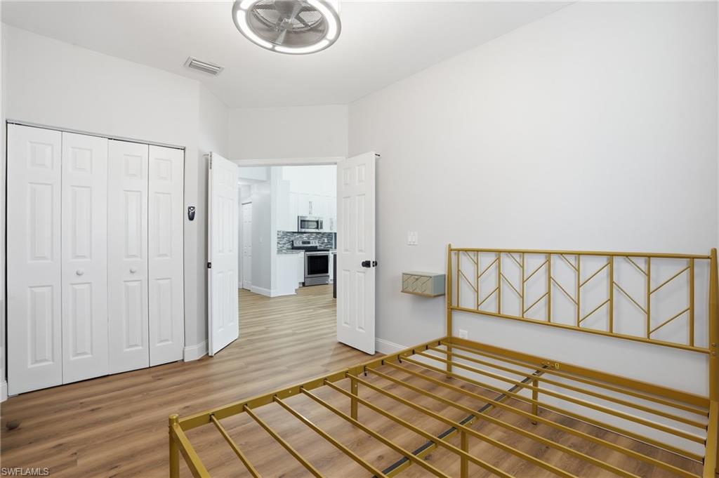 BERKSHIRE LAKES - Residential Lease