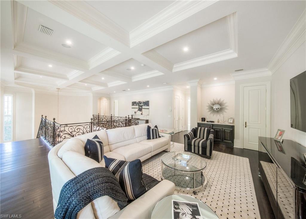 ESTATES AT GREY OAKS - Residential