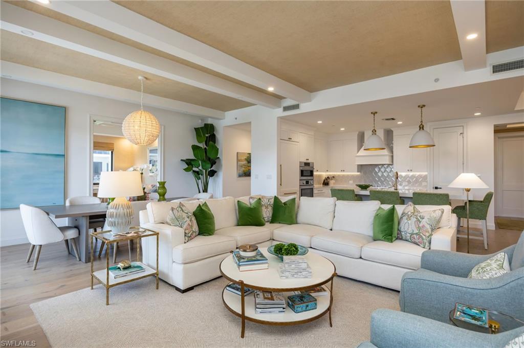 ELEVEN ELEVEN CENTRAL - Residential