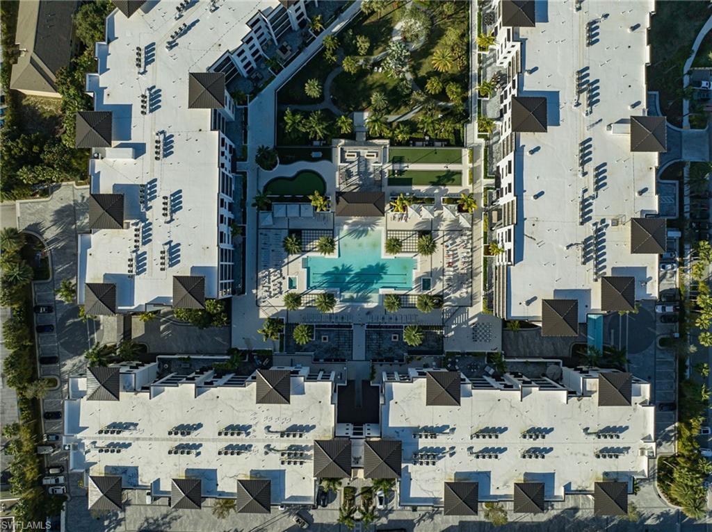ELEVEN ELEVEN CENTRAL - Residential