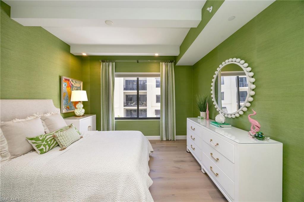ELEVEN ELEVEN CENTRAL - Residential