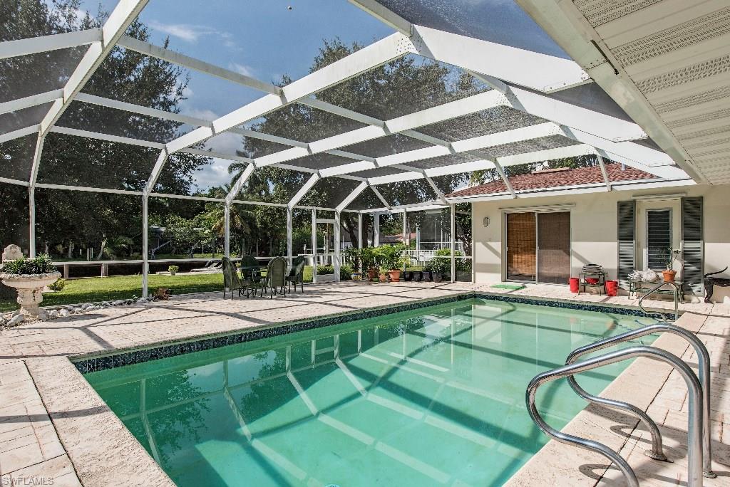 AQUALANE SHORES - Residential