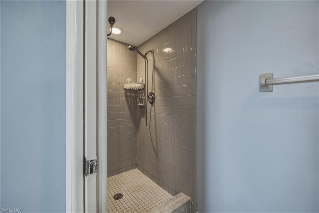 ASHLAND - Residential
