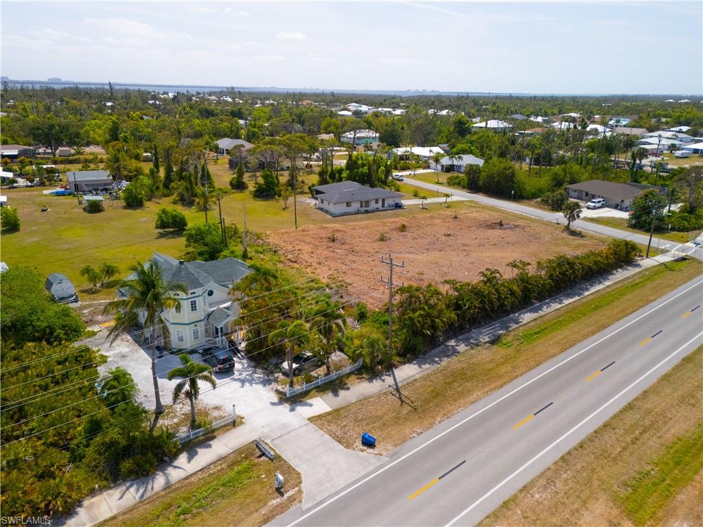 PINE ISLAND TROPICAL HOMESITES - Land