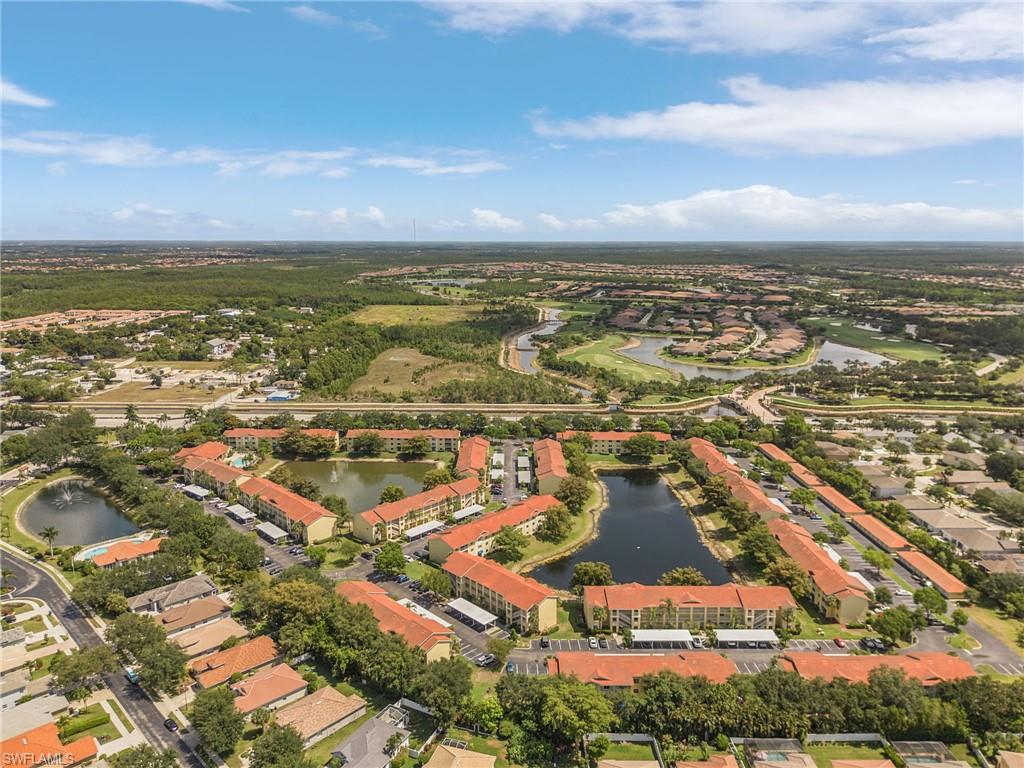 KEY ROYAL CONDOMINIUMS - Residential