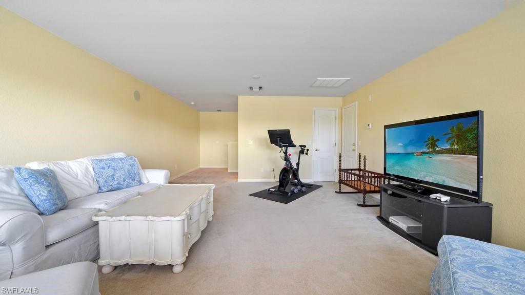 WINDWOOD - Residential