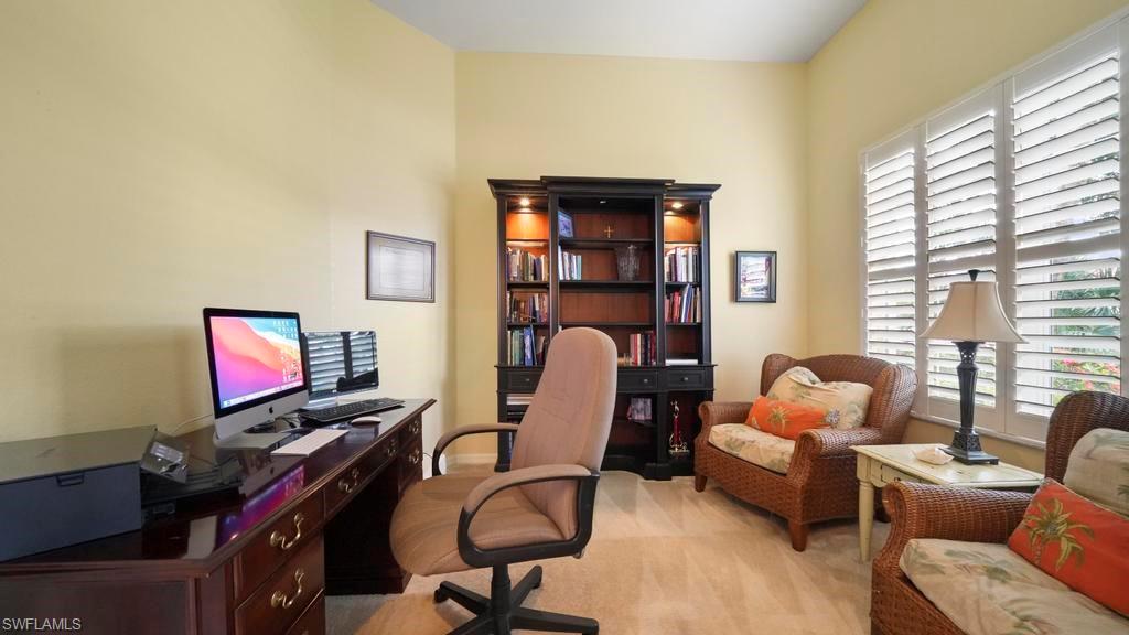 WINDWOOD - Residential