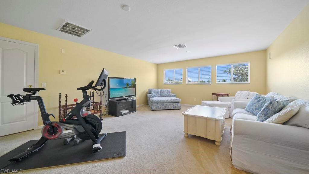 WINDWOOD - Residential