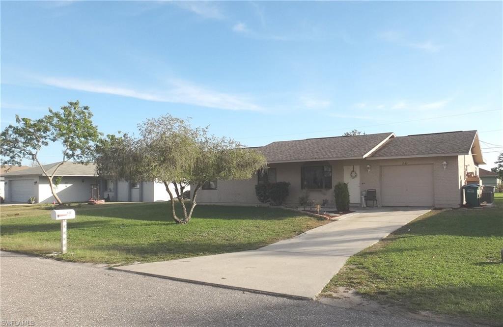 CAPE CORAL - Residential