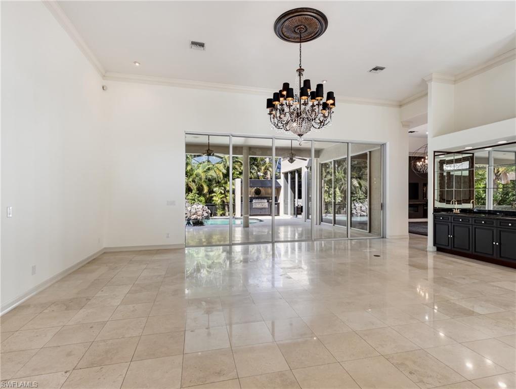 EDGEWATER - Residential