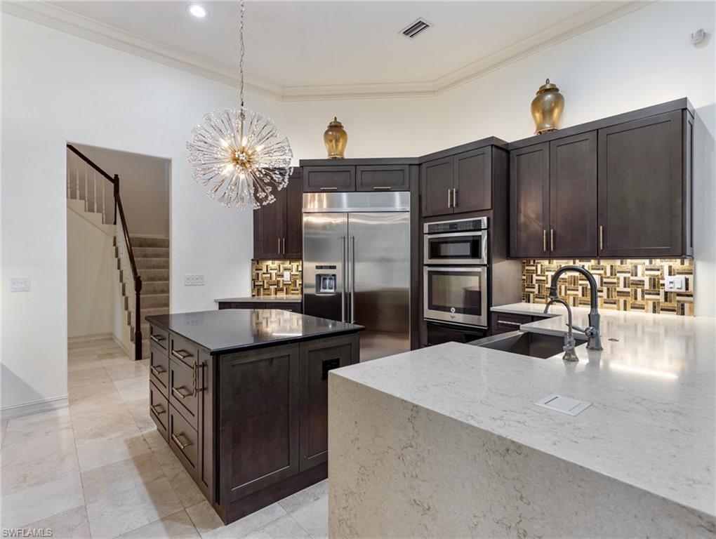 EDGEWATER - Residential