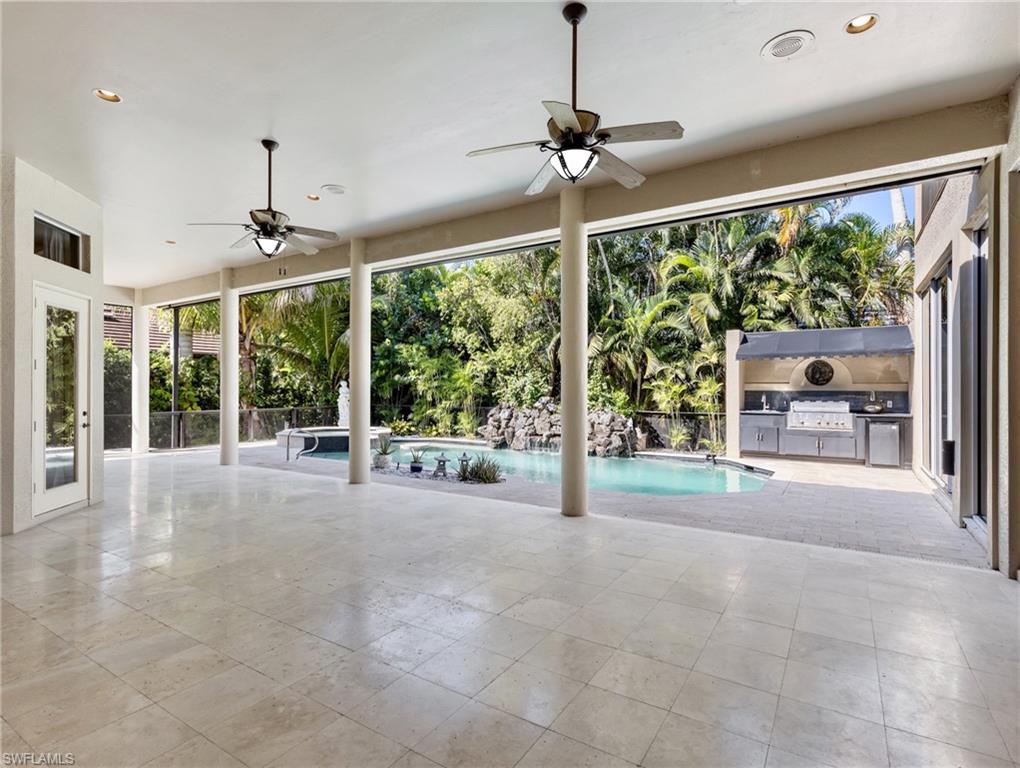 EDGEWATER - Residential