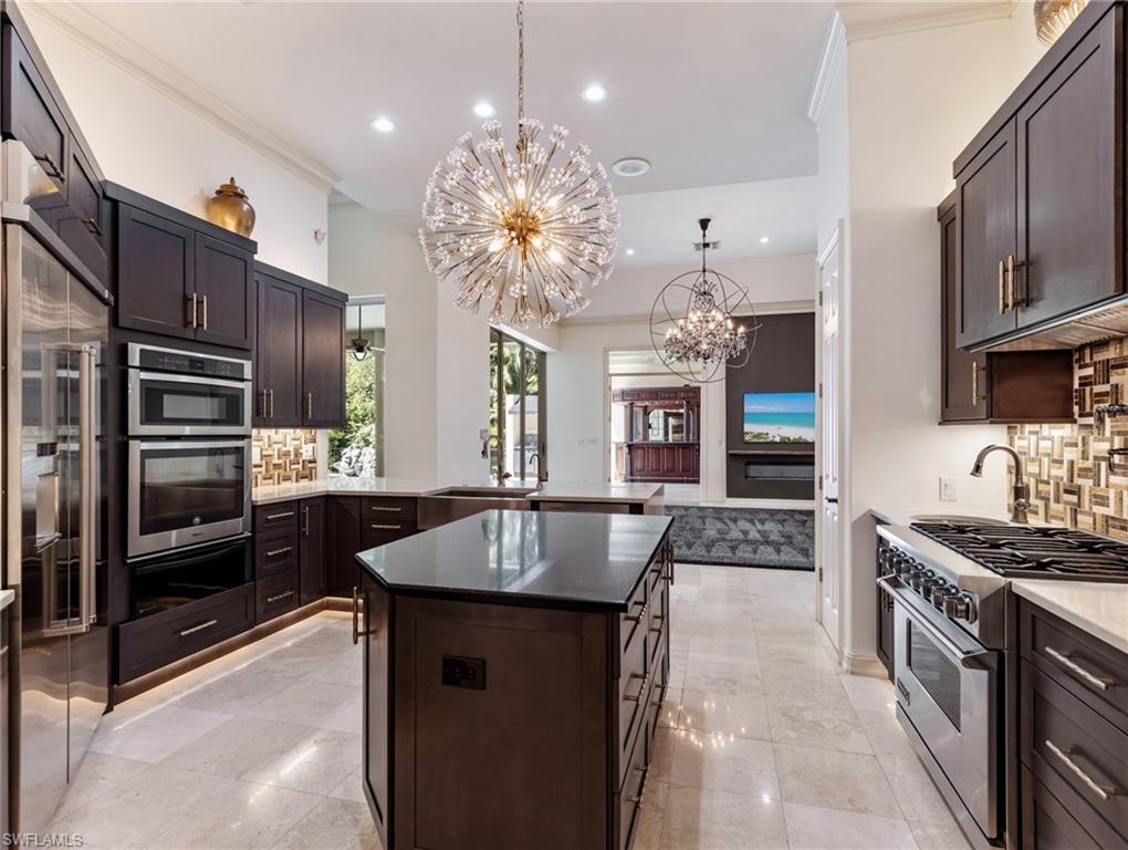 EDGEWATER - Residential