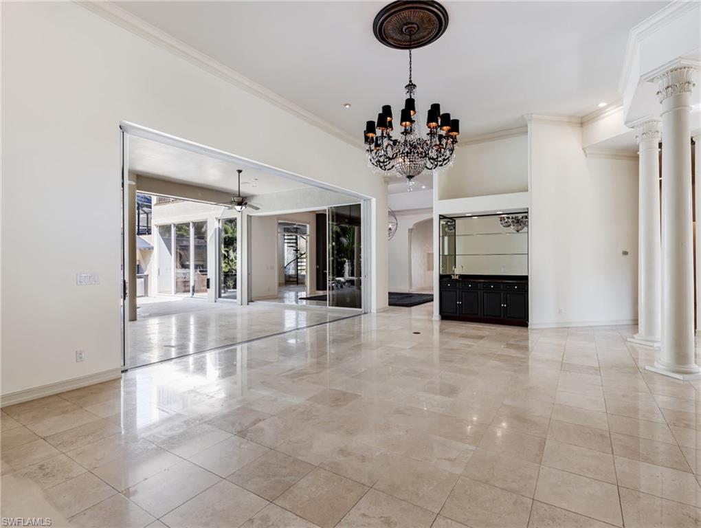 EDGEWATER - Residential