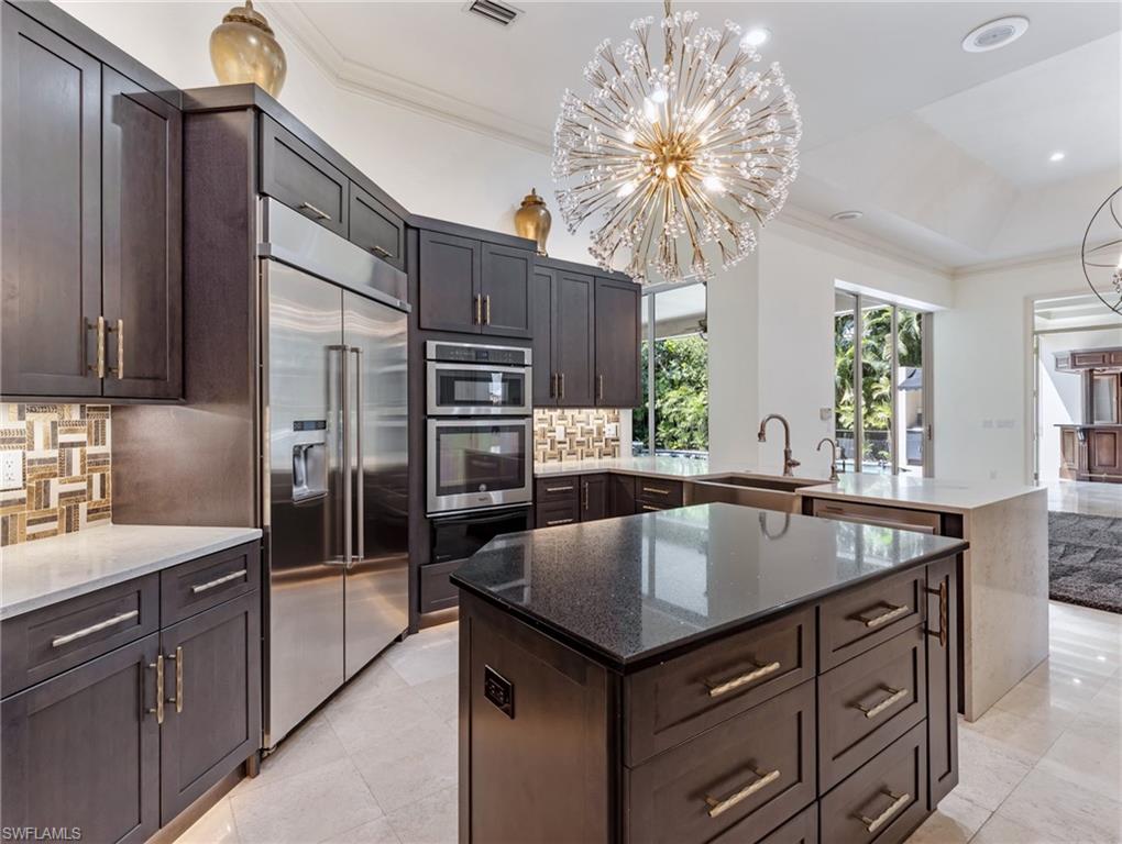 EDGEWATER - Residential