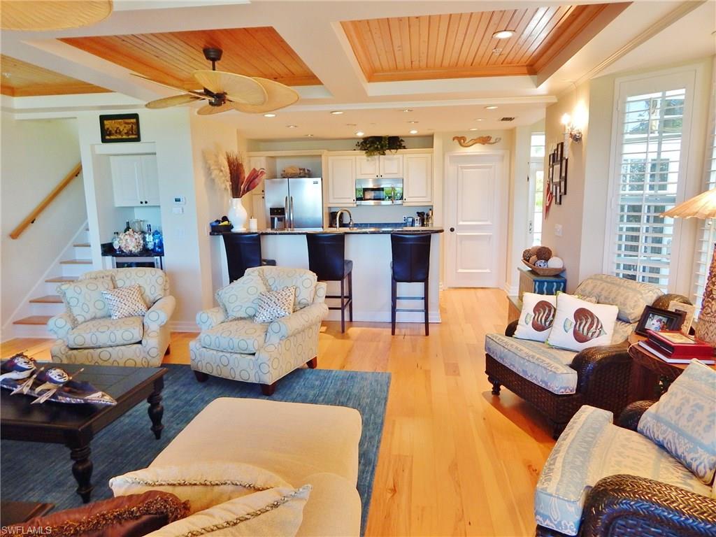 COTTAGE SITES OF USEPPA - Residential
