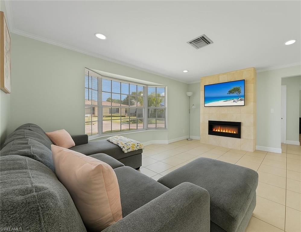 POINCIANA VILLAGE - Residential Lease