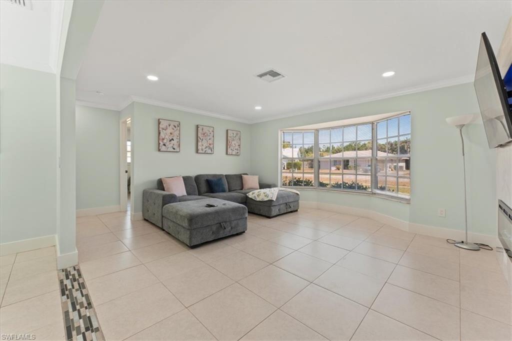 POINCIANA VILLAGE - Residential Lease
