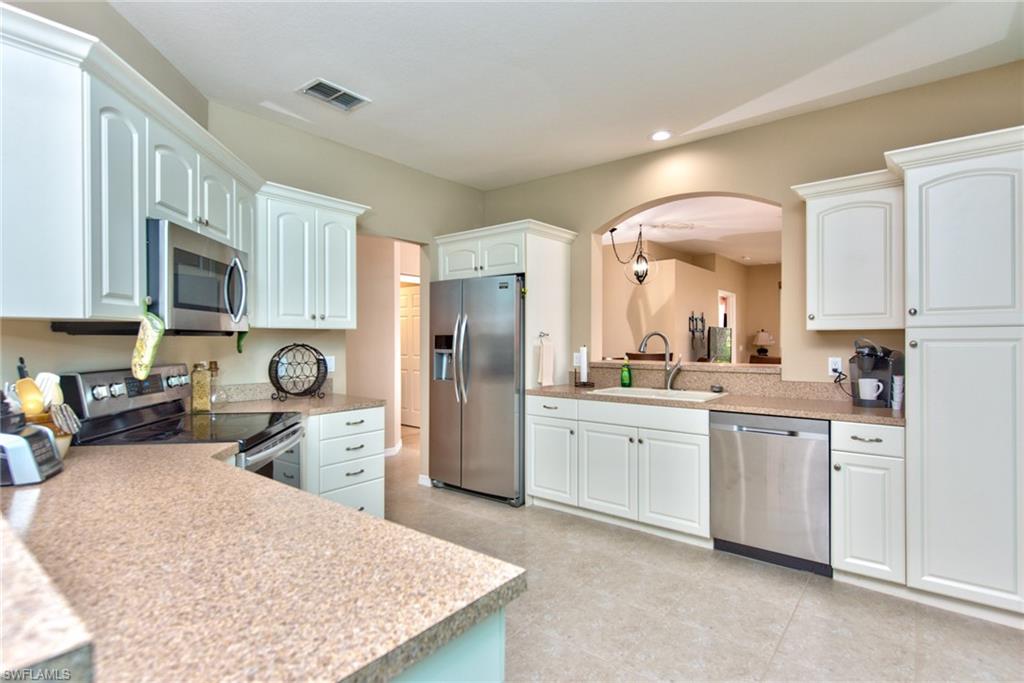 SABAL PALM - Residential Lease