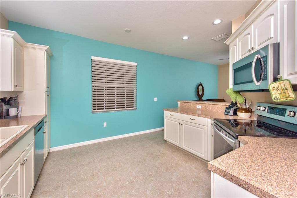 SABAL PALM - Residential Lease