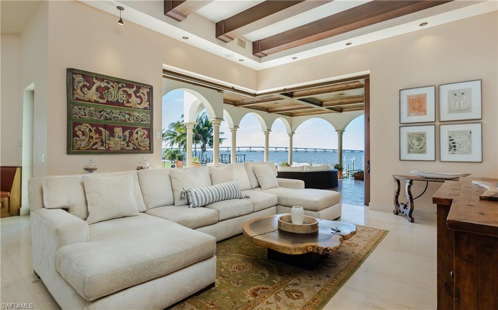 FORT MYERS - Residential