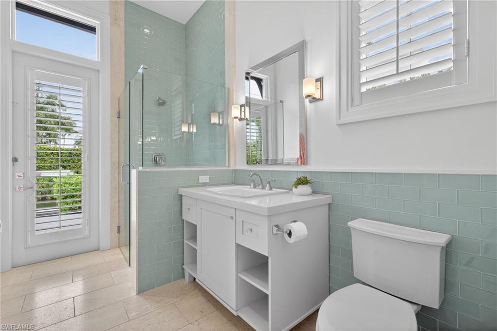 ROYAL HARBOR - Residential