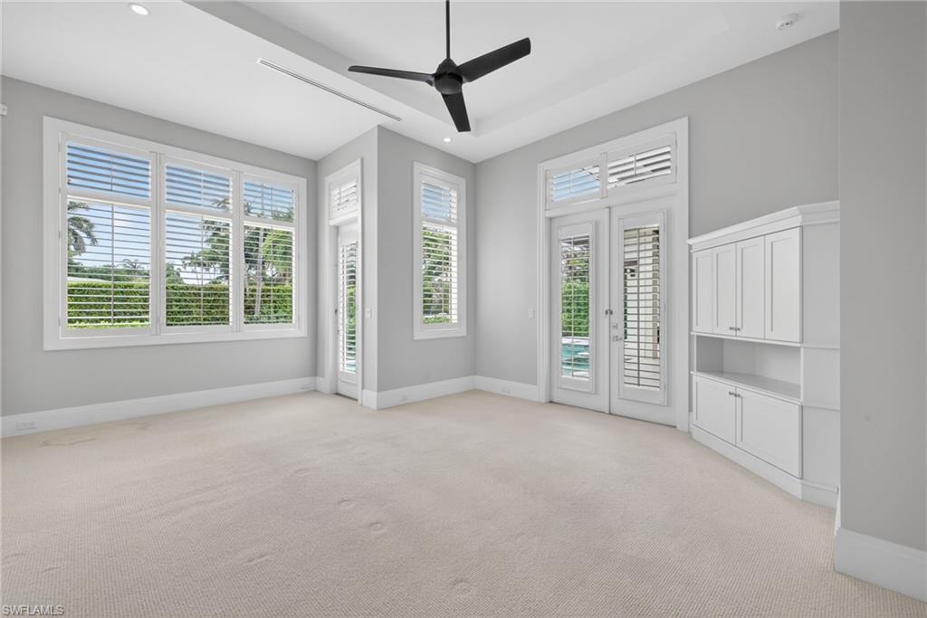 ROYAL HARBOR - Residential