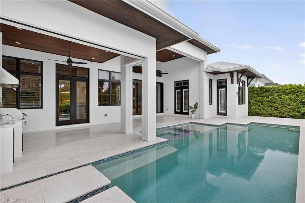 ROYAL HARBOR - Residential
