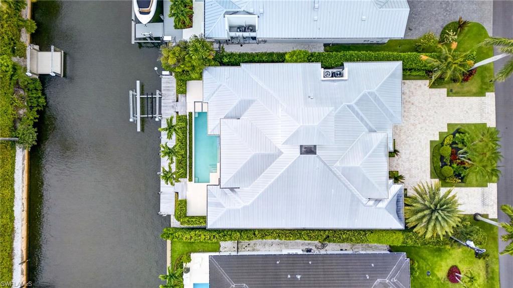 ROYAL HARBOR - Residential