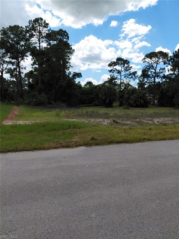 LEHIGH ACRES - Land