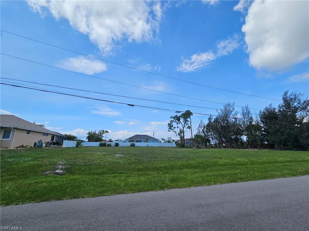 CAPE CORAL - Land