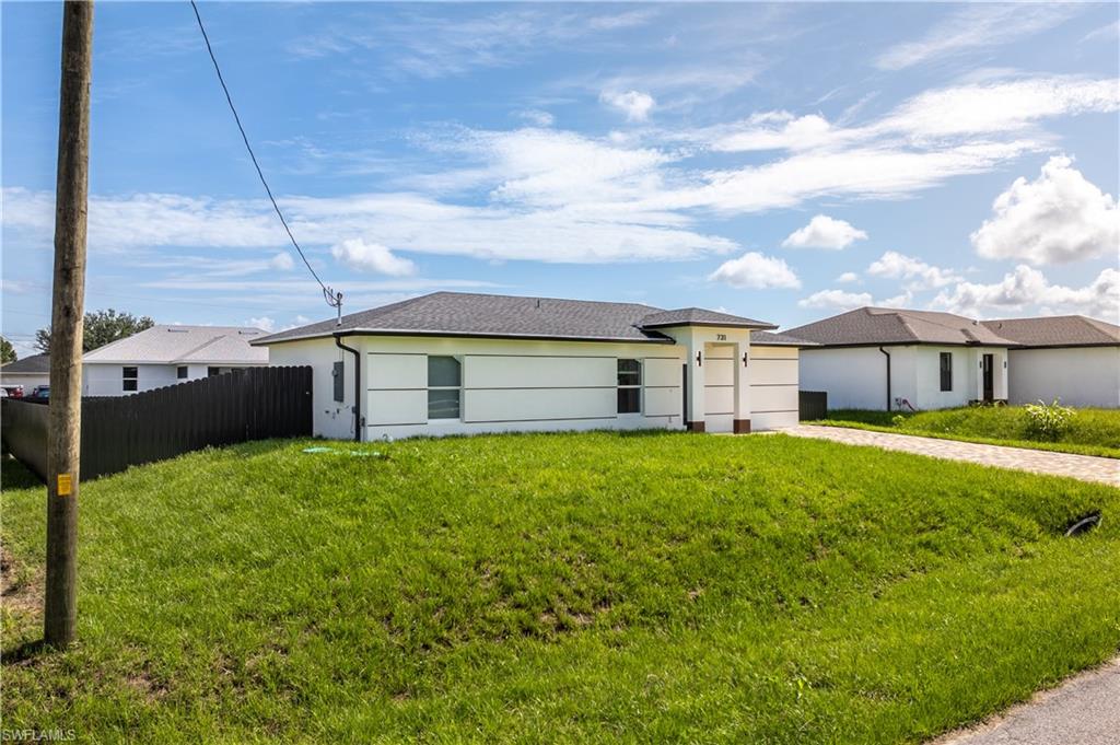 LEHIGH ACRES - Residential