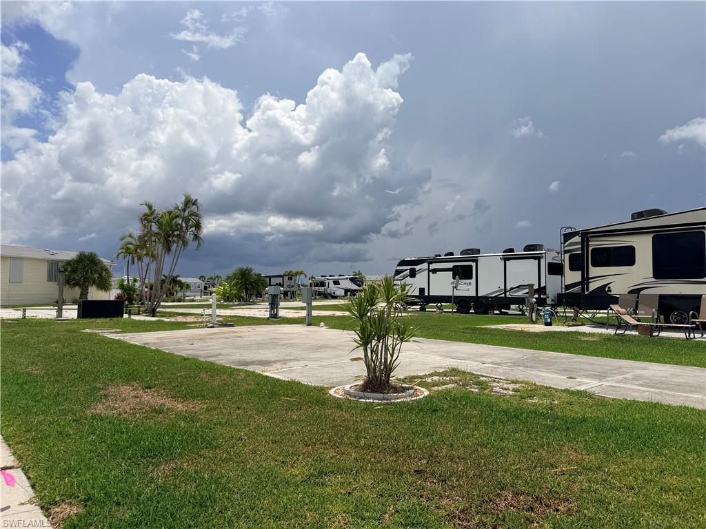 PALMETTO PALMS R V - Land