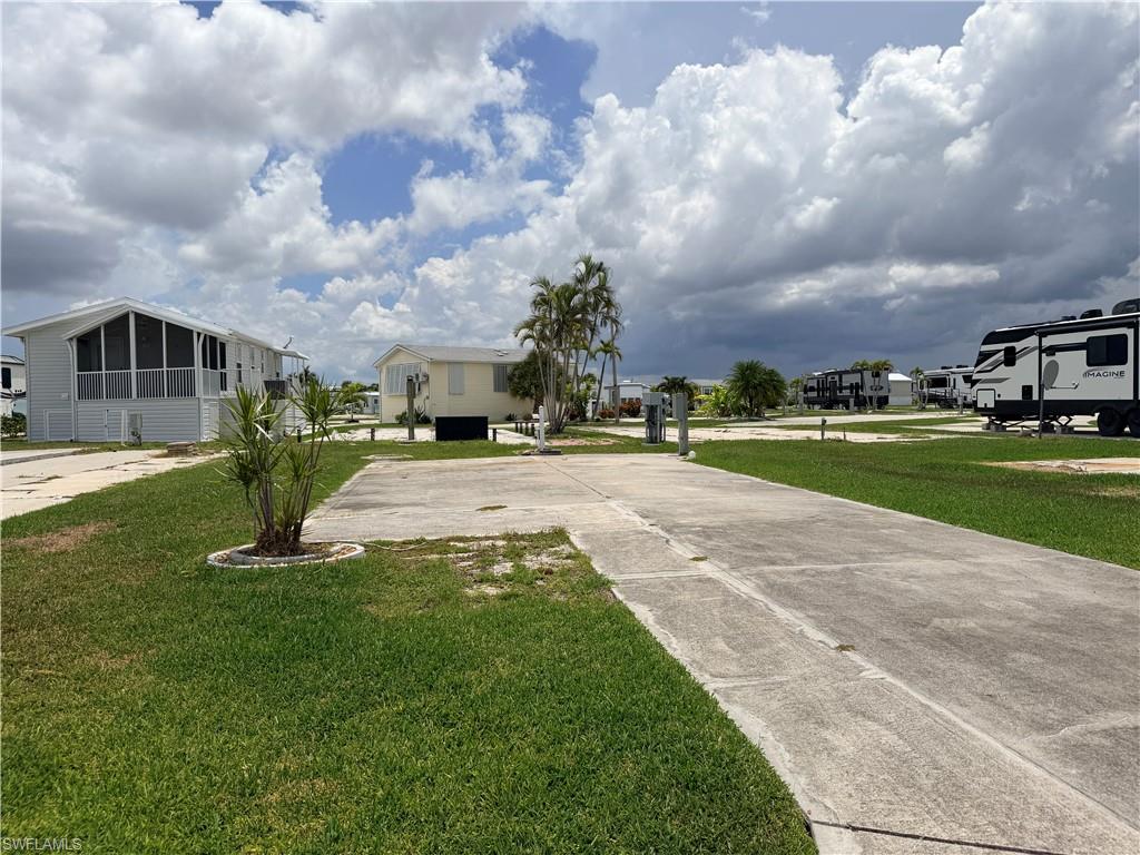 PALMETTO PALMS R V - Land
