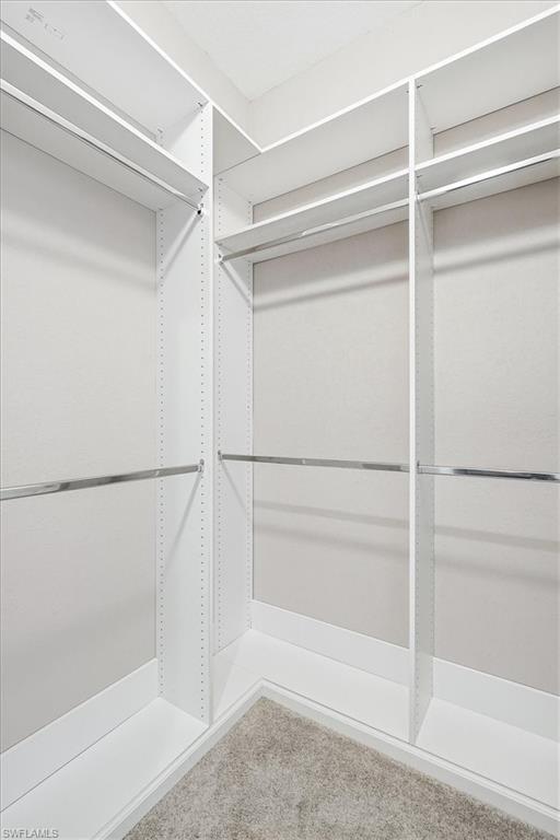MONTREUX - Residential Lease