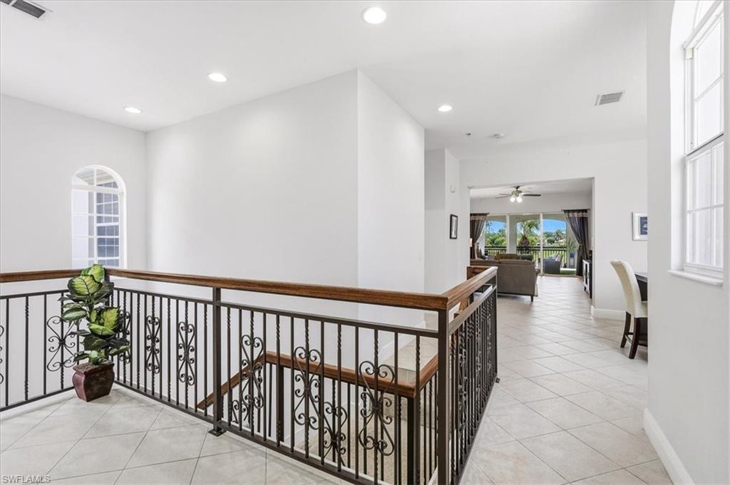 MONTREUX - Residential Lease