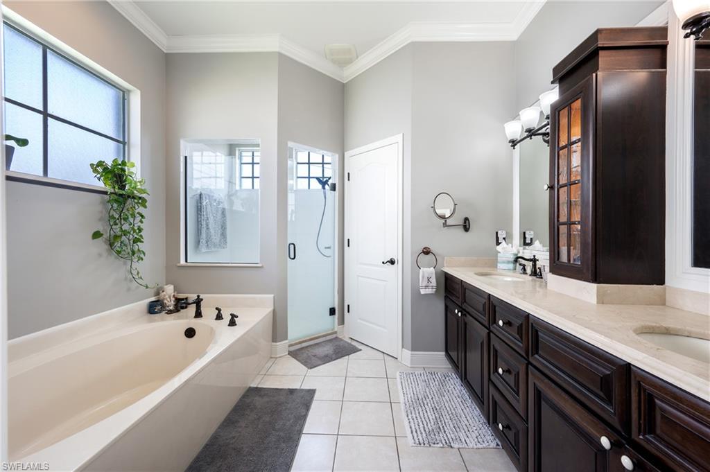 CROSS CREEK ESTATES - Residential