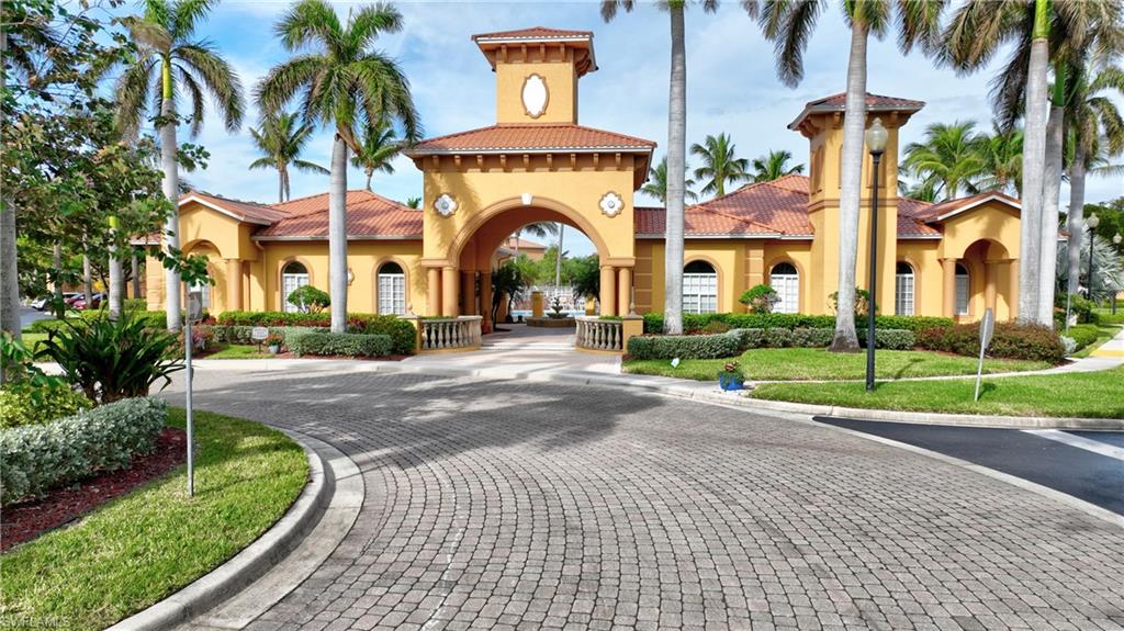 GARDENS AT BEACHWALK - Residential