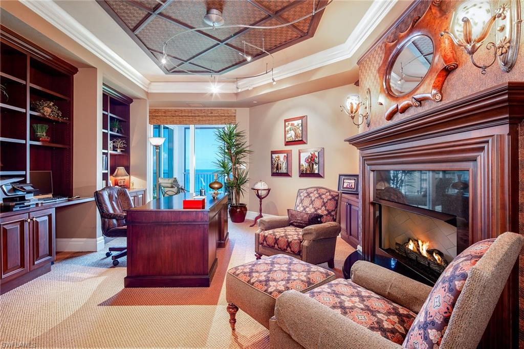 REGENT - Residential
