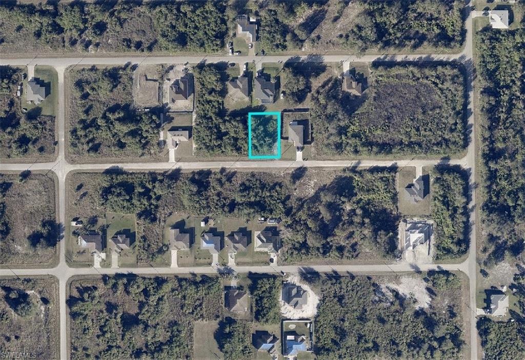 LEHIGH ACRES - Land