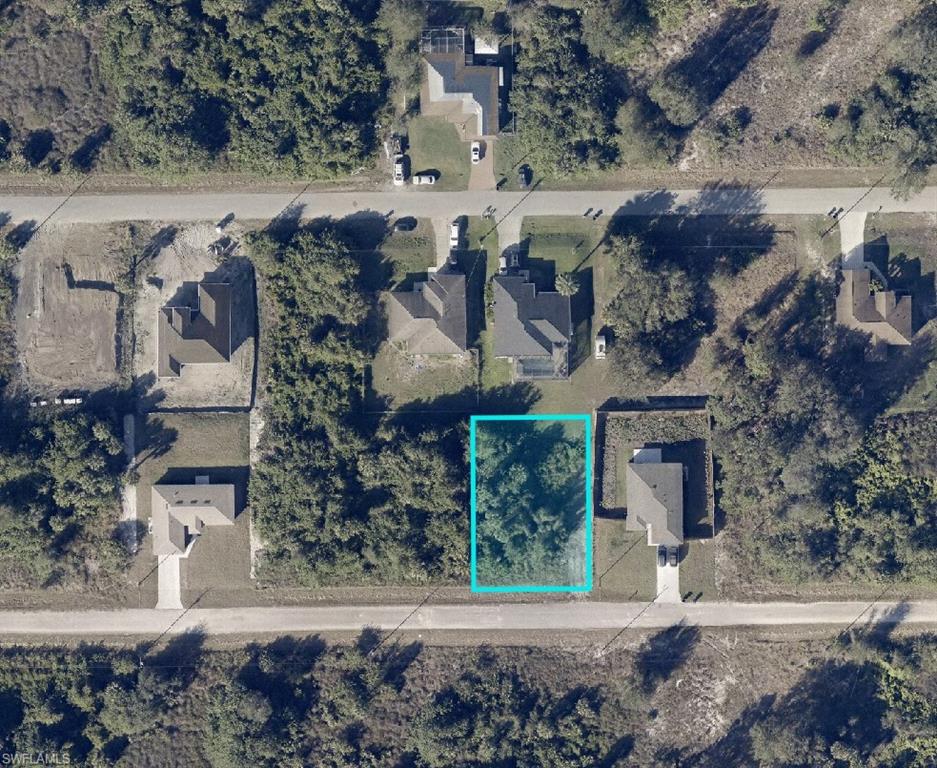 LEHIGH ACRES - Land
