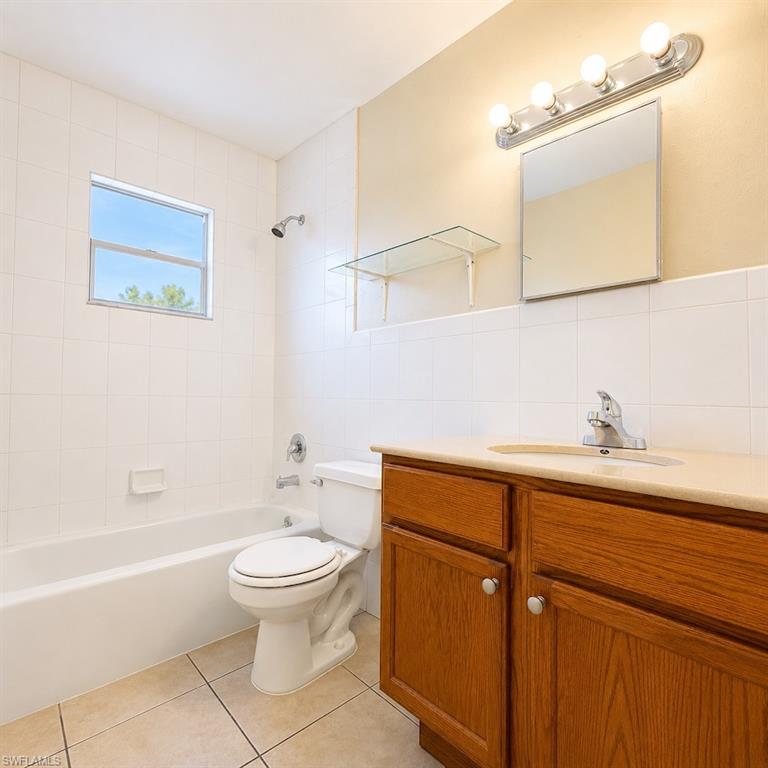PINE MANOR - Residential Lease