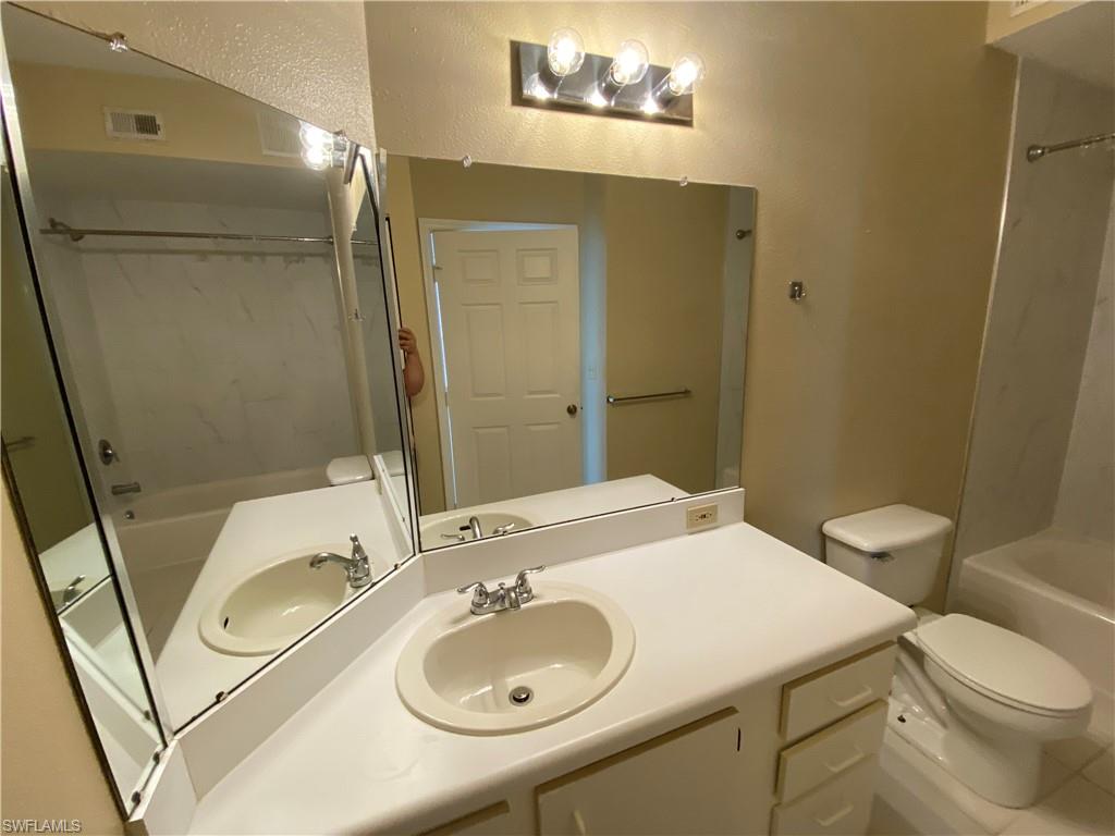 TERRACE - Residential Lease