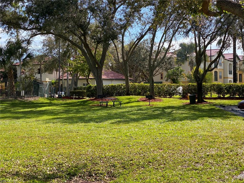 TERRACE - Residential Lease