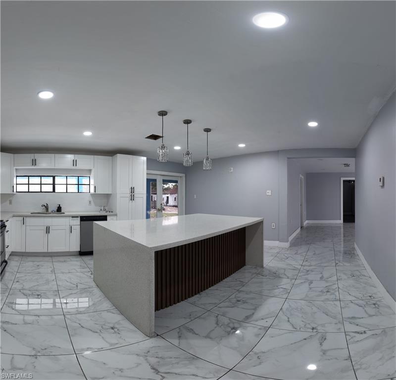 MONTURA - Residential