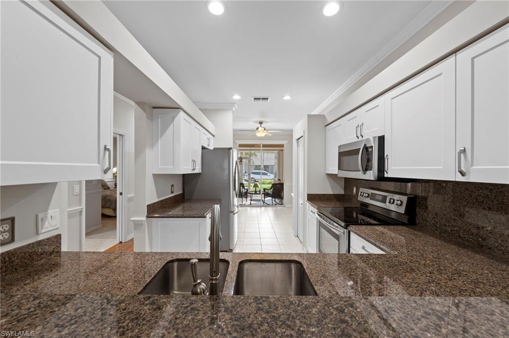 STONEYBROOK - Residential